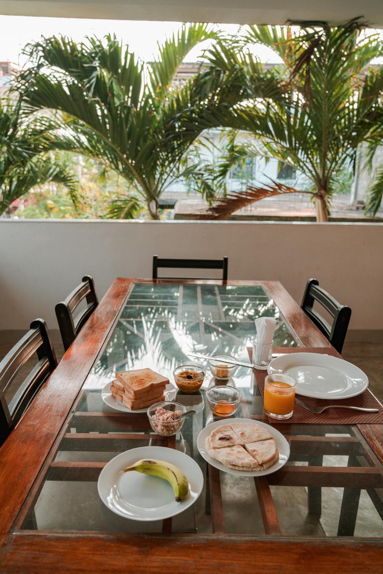 Hotel Tobiko Trincomalee Exteriér fotografie