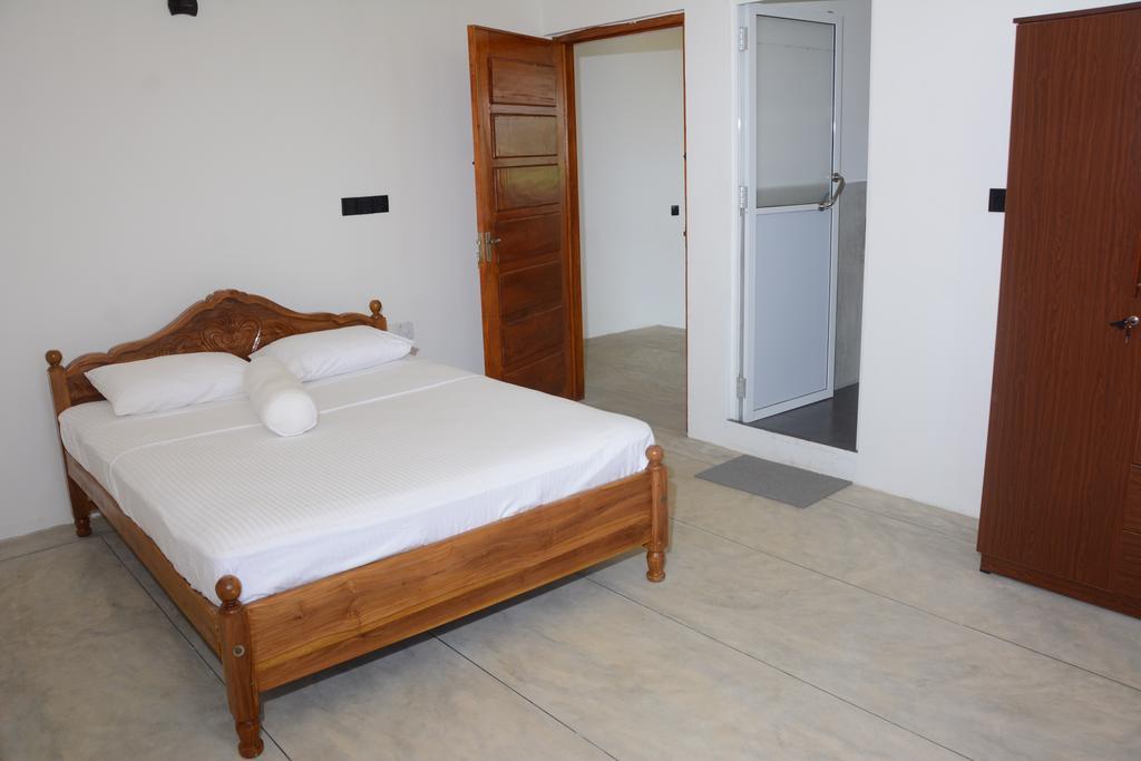Hotel Tobiko Trincomalee Exteriér fotografie