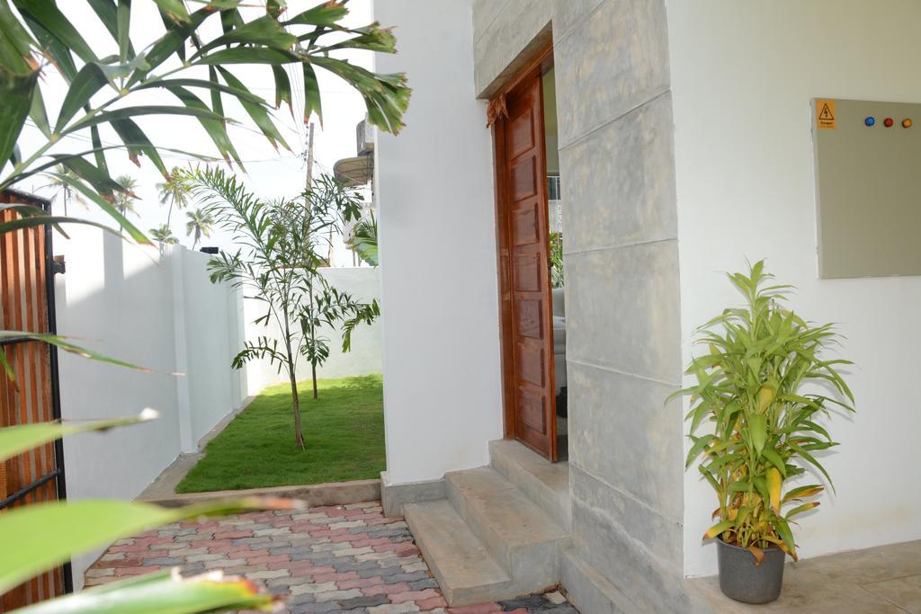 Hotel Tobiko Trincomalee Exteriér fotografie